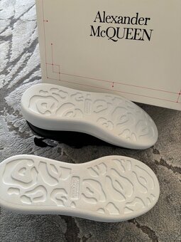 Tenisky Alexander McQueen s dokladom - 6