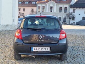 Renault Clio 1.2i - 6