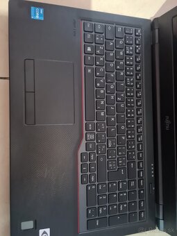 Notebook Fujitsu Lifebook E4511 - 6