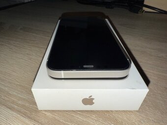 Rezervovane - Iphone 12 White 64 GB - 6