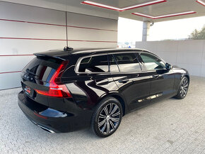 Volvo V60 D4 AWD GEARTRONIC Inscription 140 kW - 6