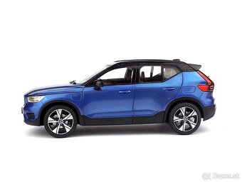 VOLVO XC40 RECHARGE - 1:18 PAUDI - 6