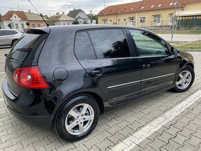 VOLKSWAGEN GOLF 1.4 SPORTLINE 59KW - 6