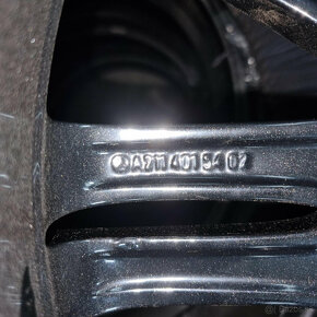 Originál Mercedes Benz disky 5x112 R18 ET39 - 6