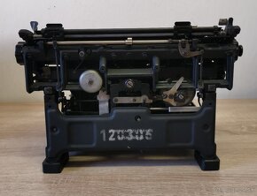 Militária písací stroj OLIVETTI M40 KRIEGSMASCHINE - 6