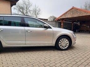 Škoda Octavia Combi  DSG 1.6 tdi - 6