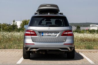 Mercedes-Benz ML 350 BLUETEC 4MATIC - 6