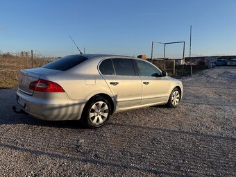 Superb 1.9 TDi 77KW - 6