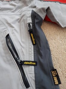 Ženská turistická bunda SALEWA Gore-tex, veľkosť 42 - 6