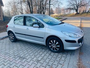 Peugeot 307  1.6hdi - 6