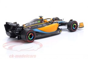 2X MCLAREN MCL36 2022 NORRIS A RICCIARDO SOLIDO 1:18 - 6