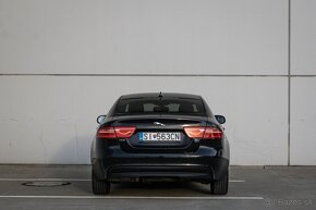 Jaguar XE 2.0 I4D Prestige ODPOČET DPH - 6