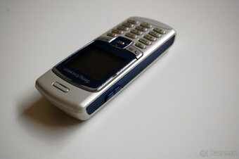 Sony Ericsson T230 - 6