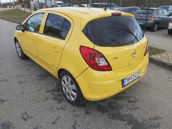 Opel Corsa 1.2 16V Cosmo - 6