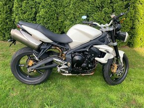 Triumph street triple 675 - 6