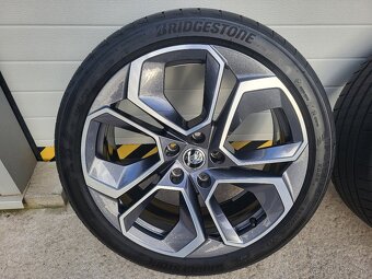 Predam original Skoda Altair  5x112 R19 225/40r19 letné - 6