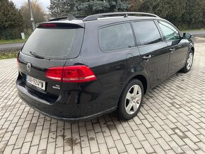 Volkswagen passat B7 Combi Bluemotion 1.6 TDI 6.St Manuál - 6