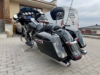 Street Glide  2023 - 6