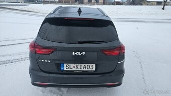 KIA Ceed SW 1.5 T-GDi AT GOLD - 6