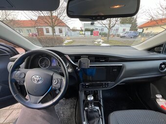 Toyota Corolla 1.6 l Valvematic Comfort - 6