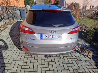 Hyundai i30 AC Kombi family, 52000km, 1.6 MPI 88KW - 6