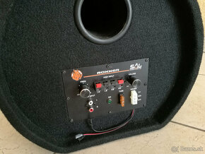 Predám subwoofer s reproduktormi do auta. - 6