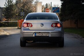 Volkswagen Passat 1.9 TDI Comfortline - 6