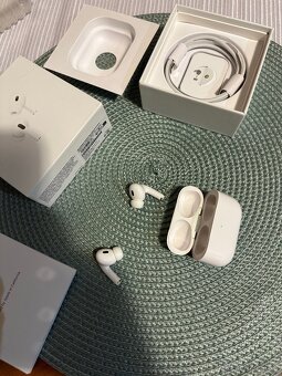 Iphone Se 2020 Apple AirPods Pro 2 - 6