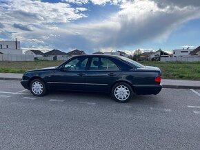 Mercedes-Benz W210 - 6