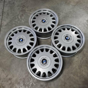 Originál BMW disky 5x120 R16 ET20 - 6