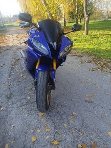 Yamaha R6 v TP 35kw - 6