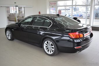 BMW Řada 5 3,0 530d xDrive Luxury Line - 6