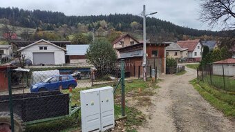 Predaj: Stavebný pozemok 889m2 v Pšurnoviciach pri Bytči (MO - 6