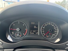 Volkswagen Jetta 2.0 TDI diesel - 6