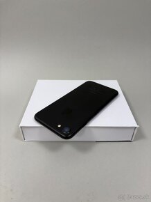 Apple iPhone 7 32GB Black - 6