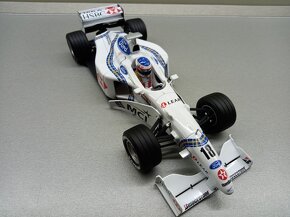 F1 STEWART FORD SF2 1998 BARRICHELLO HOTWHEELS 1:18 - 6