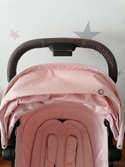 Peach pink cybex coya pre dievčatko - 6