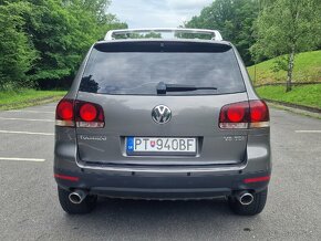 Volkswagen Touareg 3.0 tdi - 6