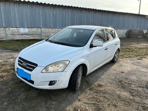 Ceed 1.6 CRDi - 6