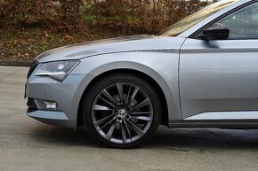 Škoda Superb Combi 2.0TDI DSG 4x4 - 6