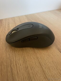 Počítačová myš Logitech Signature M650 - 6