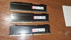 Predám pamäť do počítača RAM DDR4 3kusy-dokopy 16GB - 6