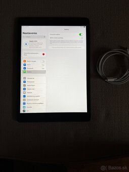 Apple iPad 8 Generacia 32GB - 6