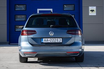 Volkswagen Passat Variant 2.0 TDI BMT Highline - 6