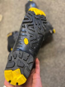 Nové skialp lyžiarky La Sportiva VEGA - vel. 45 / 45,5 -30,5 - 6