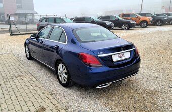 MERCEDES-BENZ C TRIEDA SEDAN 180 A/T - 6