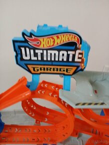 Hot Wheels Ultimate Garage - 6