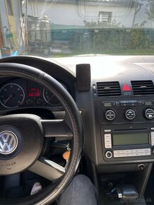 Volkswagen Touran 1.9TDi 77kw 7 miestne DSG - 6