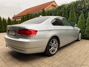 BMW 325xi - 6