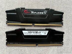 DDR4 RAM Kit 2x8GB Desktop - 6